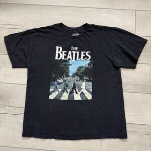 The Beatles Abbey Road Graphic T-Shirt Black Size XL 2018 Licensed Band Tee